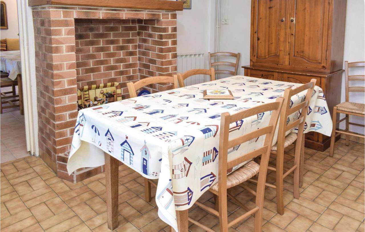 Cozy Home In Lestre With Wifi Quineville Bagian luar foto