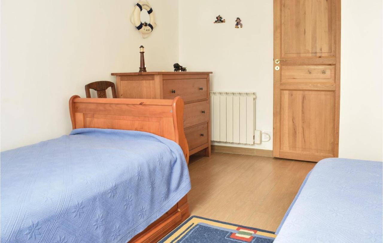 Cozy Home In Lestre With Wifi Quineville Bagian luar foto